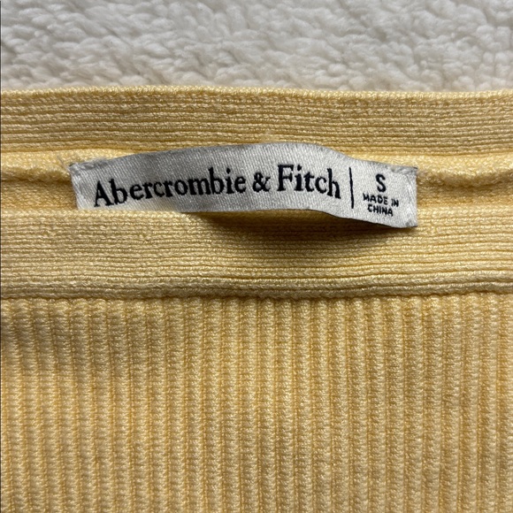 Abercrombie Ottoman High Neck Tank - Butter Yellow (S) - Picture 4 of 5